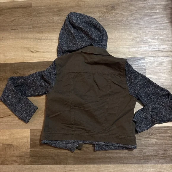 Jacket - Picture 2 of 2